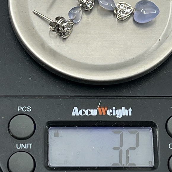 Vintage 10K White Gold Blue Chalcedony and White Topaz Heart Drop Earrings 1999 - Picture 12 of 13